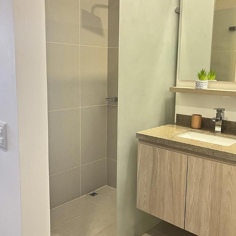 Loft de lujo con vista al mar, la sierra, terraza con piscina y jacuzzis - Apartamento de 1 dormitorio - 17