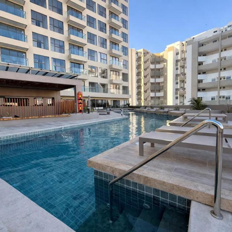 Loft de lujo con vista al mar, la sierra, terraza con piscina y jacuzzis - Apartamento de 1 dormitorio - 36
