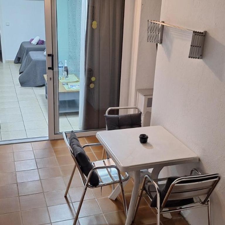 Casa Zoe - One-Bedroom Apartment - 21