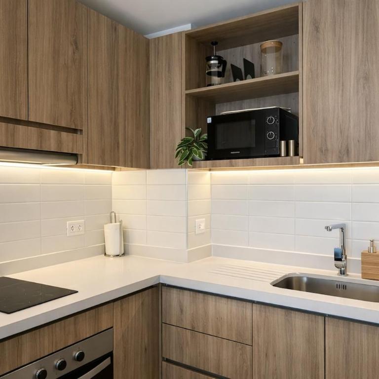 Hotel Las Condes Apartment for 3 GYM Parking - Two-Bedroom Apartment - 24