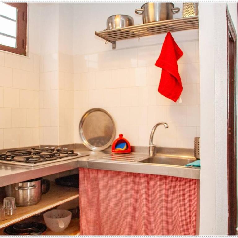 Charming Home Near Santa María del Mar - Six-Bedroom House - 12