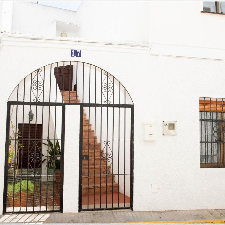 Charming Home Near Santa María del Mar - Six-Bedroom House - 58