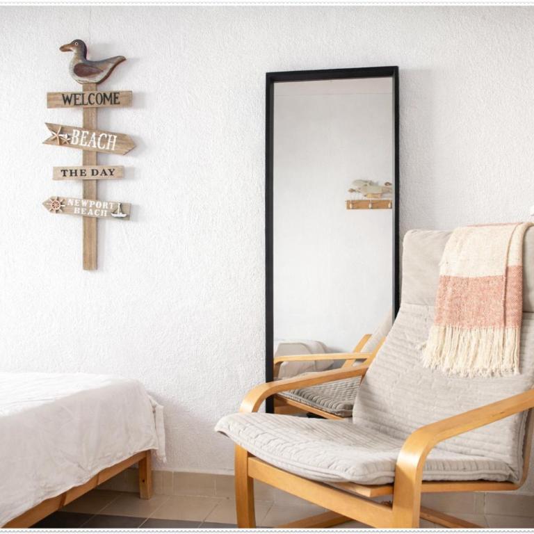 Charming Home Near Santa María del Mar - Six-Bedroom House - 62