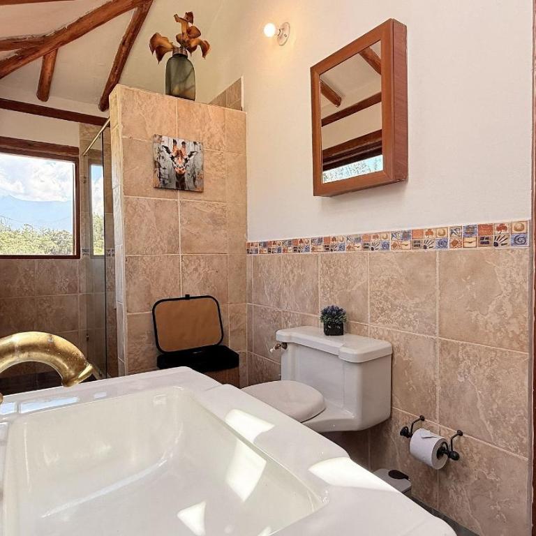 El Solaz By Honnor Living - Triple Room with View - 12