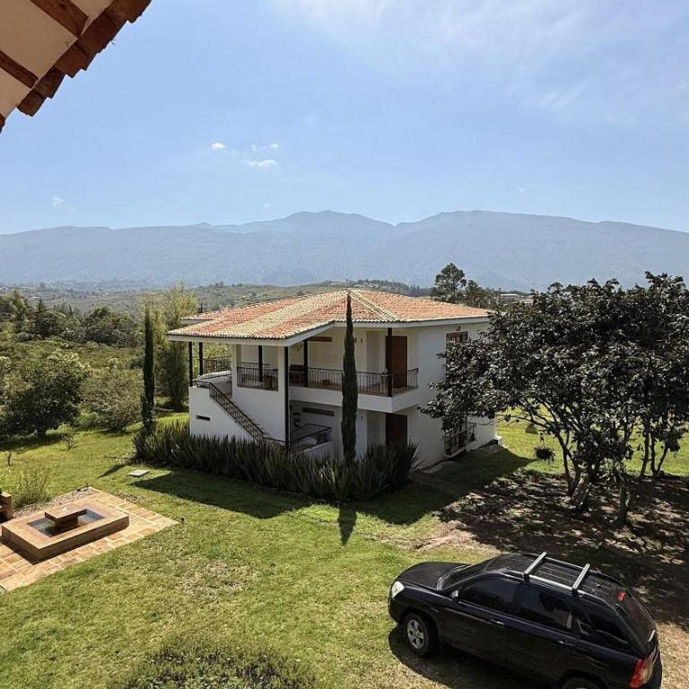 El Solaz Suites By Honnor Living - Triple Room with View - 19