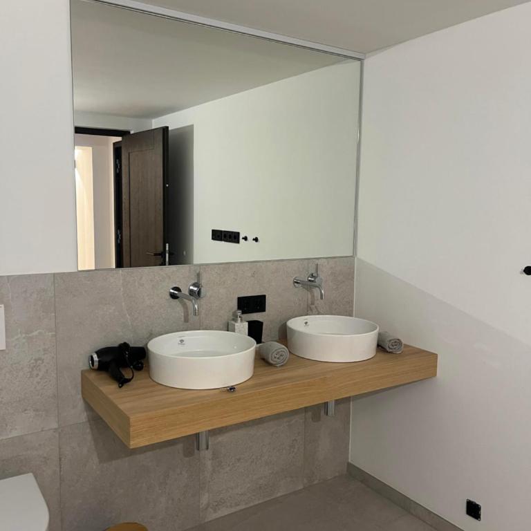 Appartements Gasthof Traube Top 4 - Apartment mit 3 Schlafzimmern und Dusche - 12