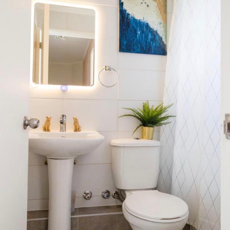 Acogedora casa cerca del mar - Three-Bedroom House - 10