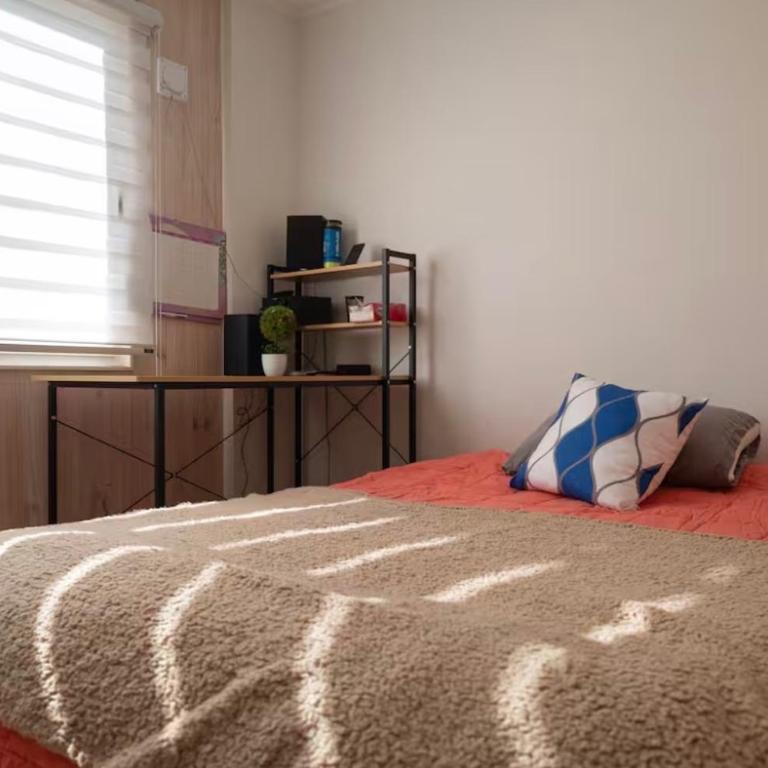 Acogedora casa cerca del mar - Three-Bedroom House - 8