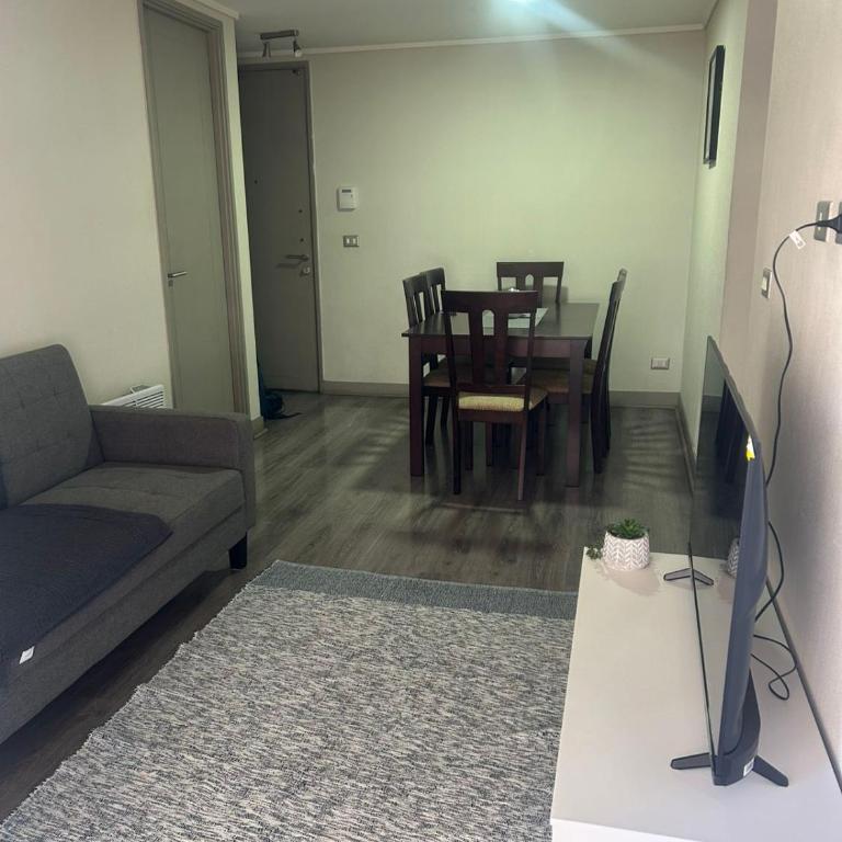 Alojamiento Santiago - Two-Bedroom Apartment - 12