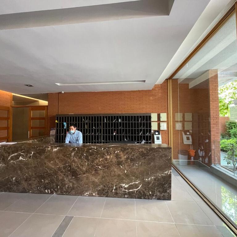 Hermoso departamento en Las Condes Mall Sports - One-Bedroom Apartment with Balcony - 12
