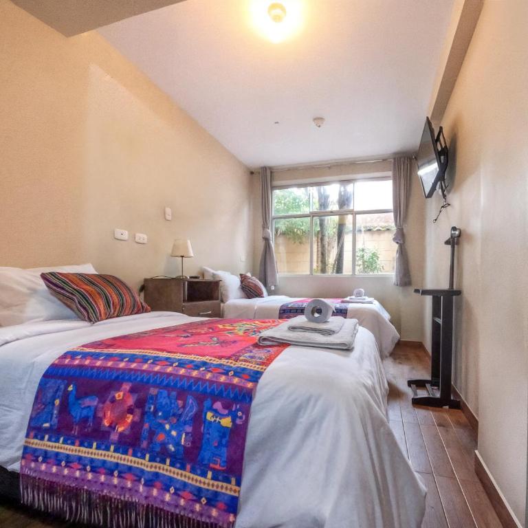Pikaflor B&B - King Studio with Sofa Bed - 4