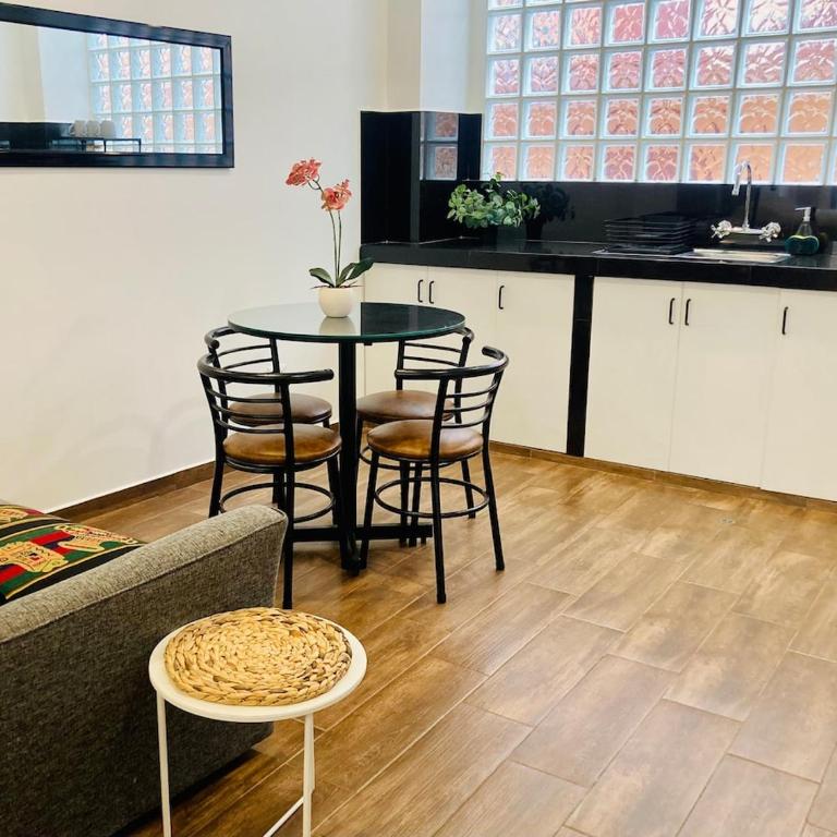 B- Cozy LOFT near Plaza de Armas - One-Bedroom Apartment - 15