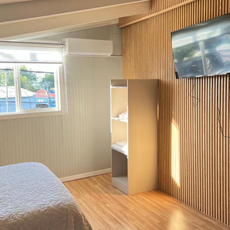 Hospedaje Avenida - Double Room with Private Bathroom - 4