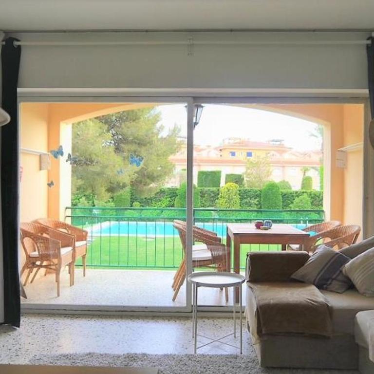 Cómodo apartamento en S'Agaró con terraza y piscina - ES-298-9 - Apartamento - 2