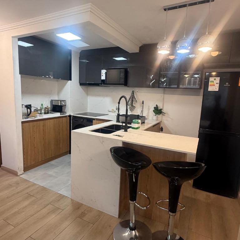 Departamento en Providencia - Three-Bedroom Apartment - 9