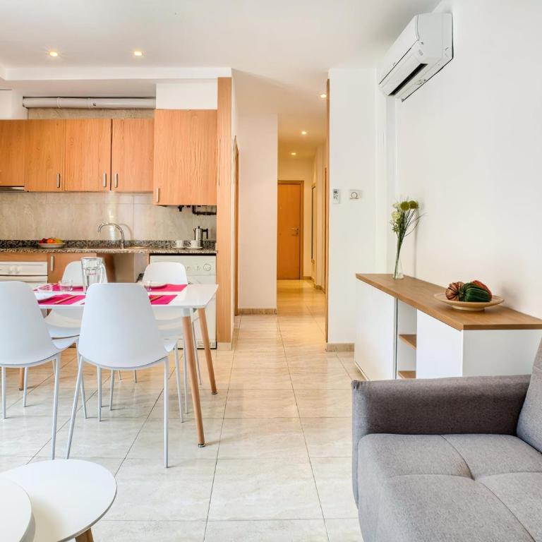 Apartamento céntrico en S'agaró con balcón y estacionamiento - ES-298-28 - Apartamento - 8