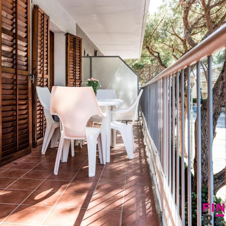 Apartamento a 100m de la playa con terraza, aparcamiento y vista lateral al mar - ES-298-30 - Apartamento - 6