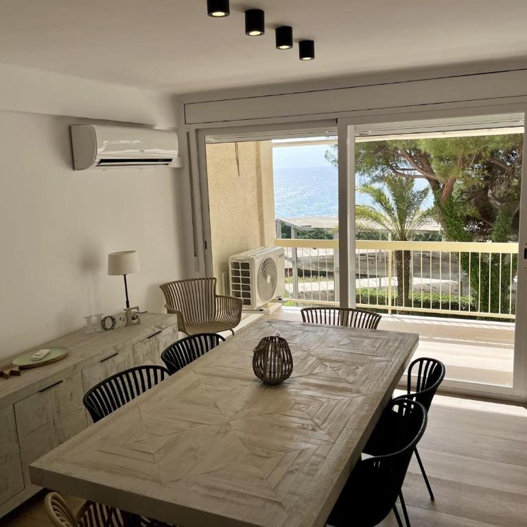 Apartamento con vista al mar en Platja d'Aro, acceso directo a la playa - ES-298-35 - Apartamento - 6