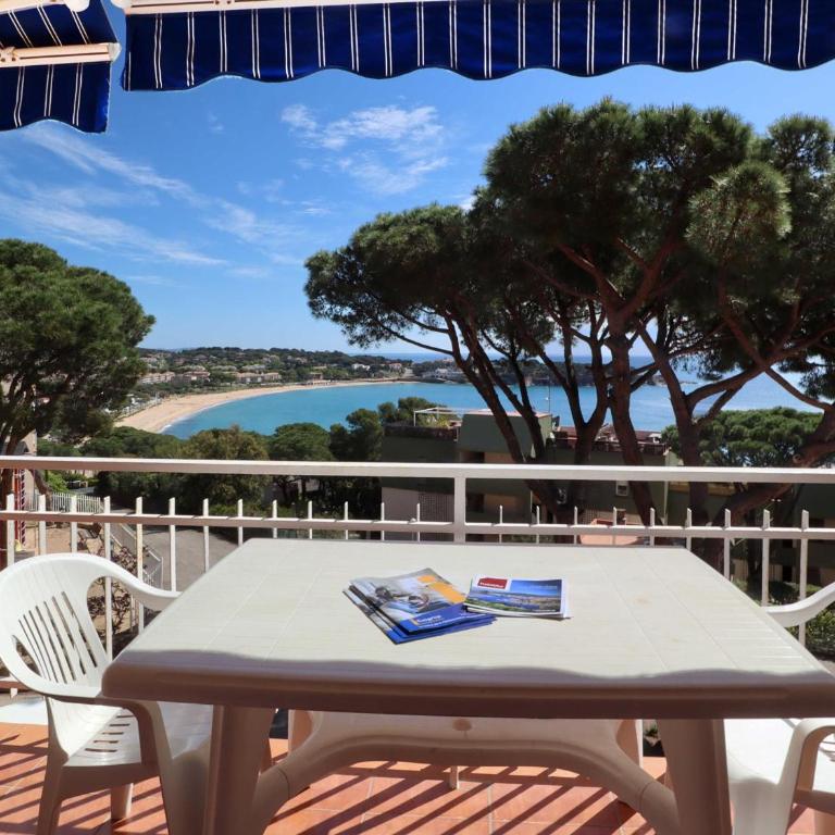 Apartamento con vista al mar, aire acondicionado y parking en S'Agaró - ES-298-34 - Apartamento - 1