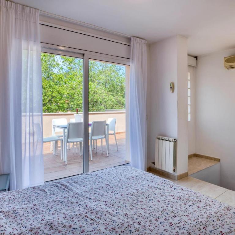 Dúplex en S'agaró con 2 dormitorios y balcón, parking incluido - ES-298-32 - Apartamento - 3
