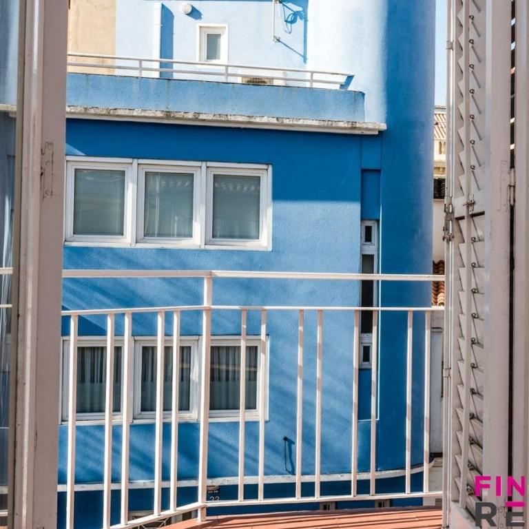Apartamento en el centro de Sant Feliu de Guíxols, a 2 min de la playa - ES-298-39 - Apartamento - 6