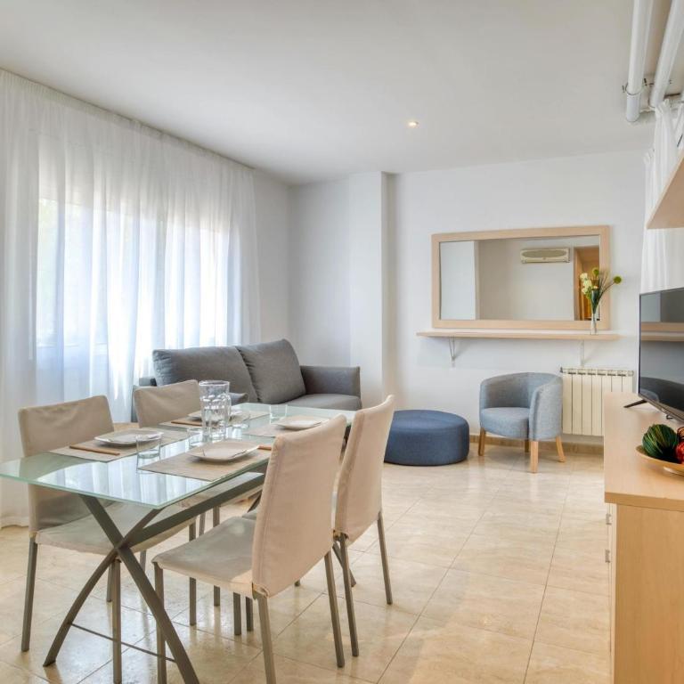 Apartamento acogedor en S'agaró con aparcamiento cerca de la playa - ES-298-26 - Apartamento - 3