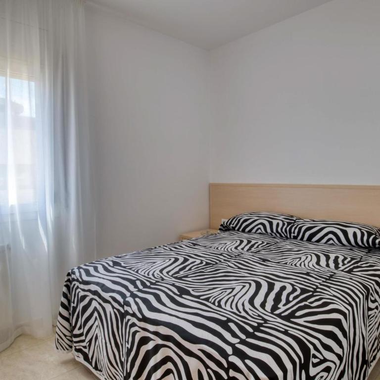 Apartamento acogedor en S'agaró con aparcamiento cerca de la playa - ES-298-26 - Apartamento - 4