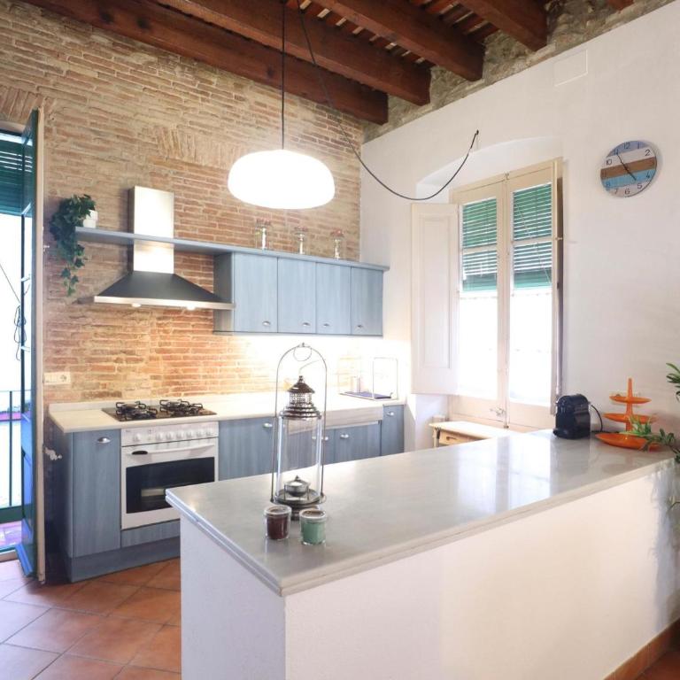 Loft renovado en el centro de Sant Feliu, 2 habitaciones, cerca de la playa - ES-298-42 - Apartamento - 9