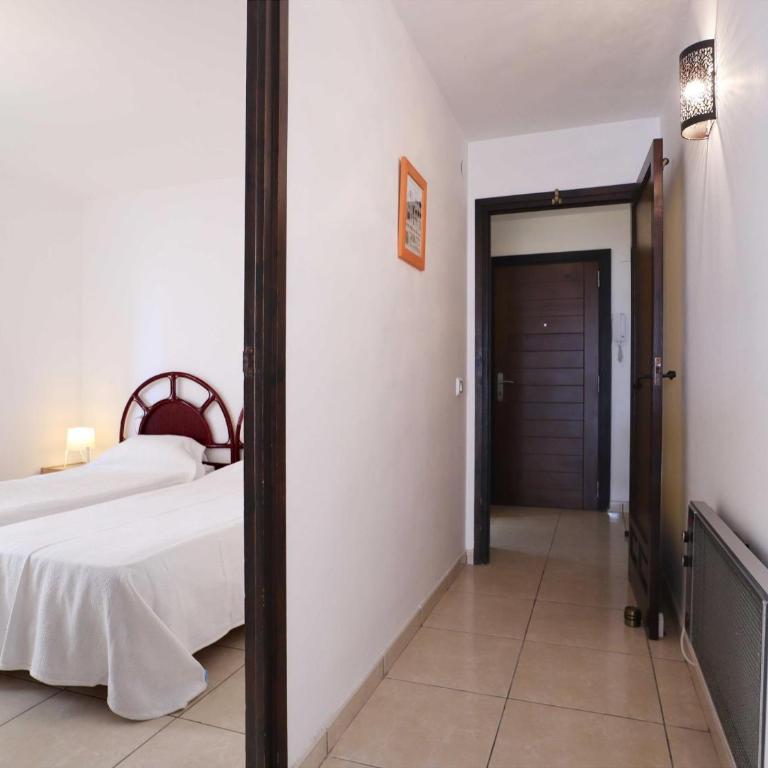 Apartamento en Sant Feliu de Guíxols, admite mascotas, 4 personas, vistas al mar - ES-298-44 - Apartamento - 19