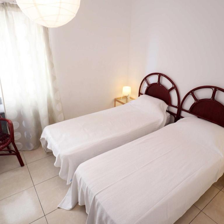 Apartamento en Sant Feliu de Guíxols, admite mascotas, 4 personas, vistas al mar - ES-298-44 - Apartamento - 21