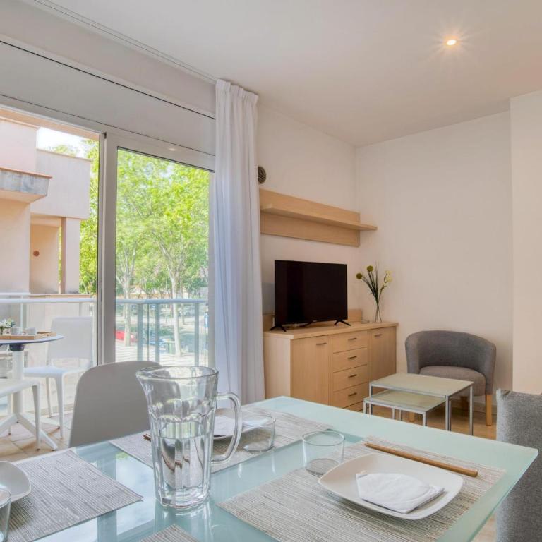 Apartamento céntrico en S'agaró con parking y balcón - ES-298-48 - Apartamento - 2