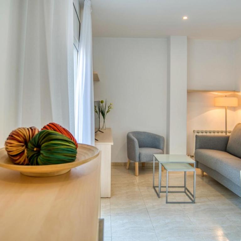 Apartamento céntrico en S'agaró con parking y balcón - ES-298-48 - Apartamento - 4