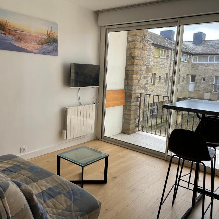 Appartement spacieux proche plage, idéal pour 4 personnes - FR-1-639-157 - Appartement - 1