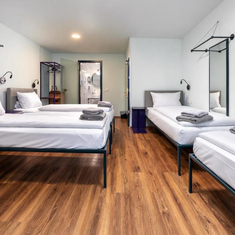 Das Schreder Hotel - Munich Free Parking - Camera Quadrupla Standard - 16