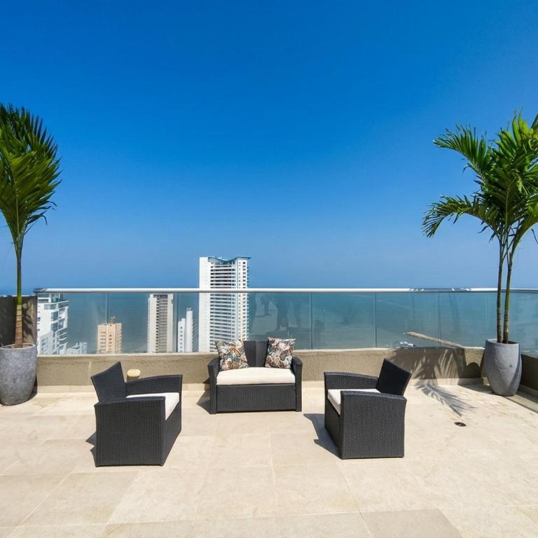 Apartamento cómodo de 3 habitaciones con piscina cerca al mar en Cartagena - Three-Bedroom Apartment with Water View - 4