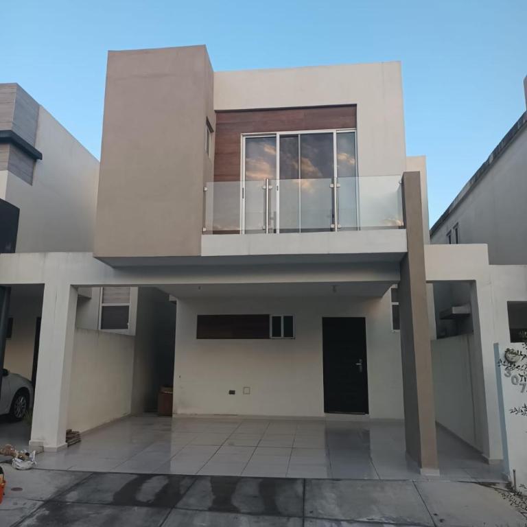 Casa MILO en Sector Privado - Four-Bedroom House - 23