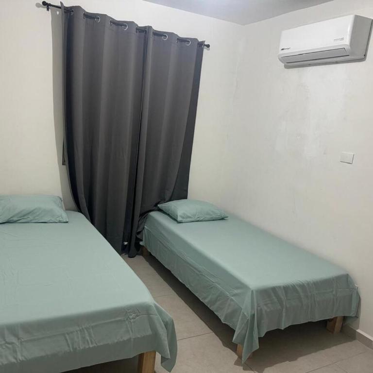 Casa MILO en Sector Privado - Four-Bedroom House - 88