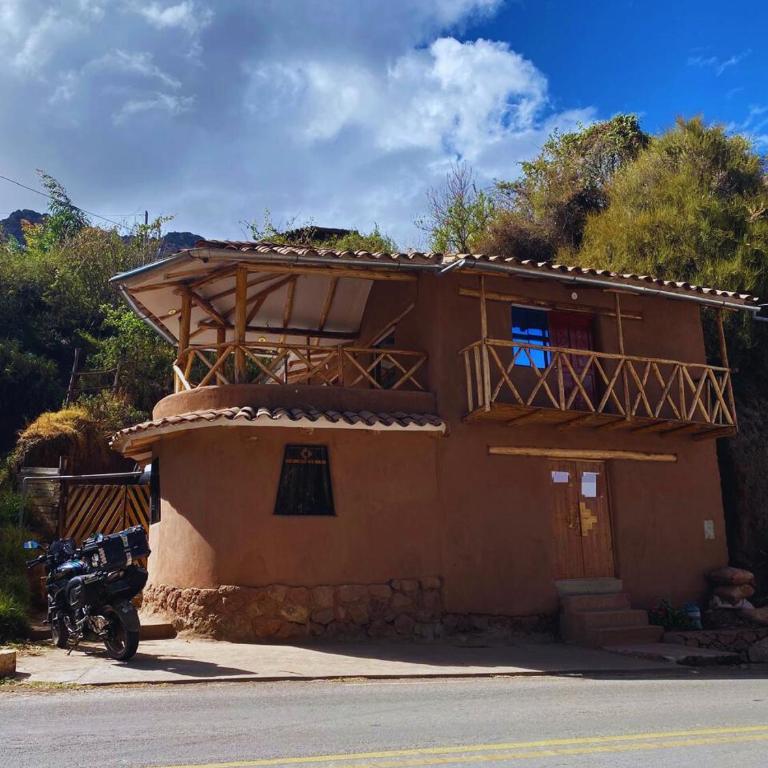 Apu House - One-Bedroom Chalet - 1