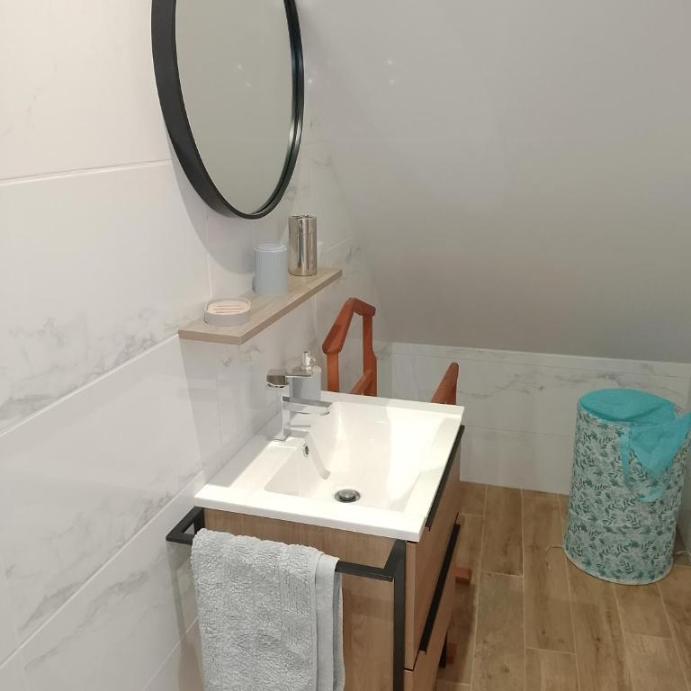 L'Edelweiss, Charmant appartement entre lacs et montagnes - Appartement - 9