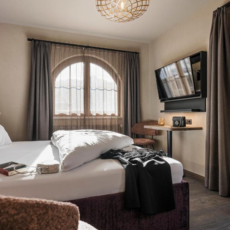 Hotel Sieghard Zillertal - Familienzimmer mit Bergblick - 3
