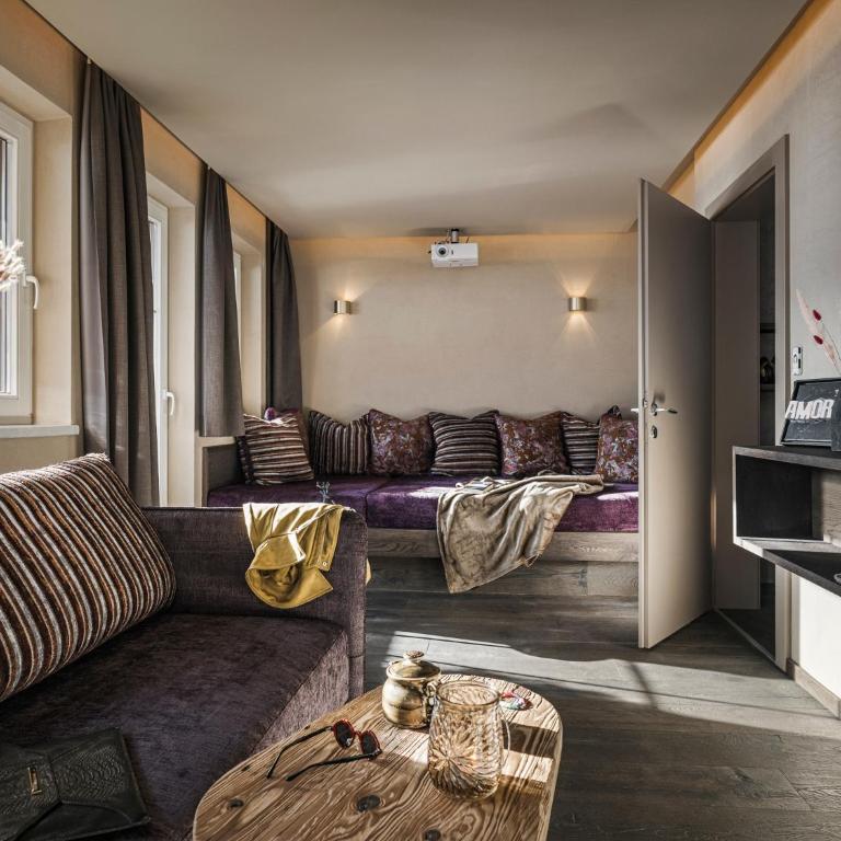 Hotel Sieghard Zillertal - Familienzimmer mit Bergblick - 5