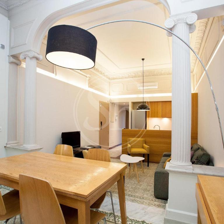 Palauet Tres Torres P - Three-Bedroom Apartment - 12