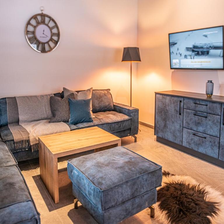 The village - chalet stone house - Maison de Vacances 5 Chambres - 6