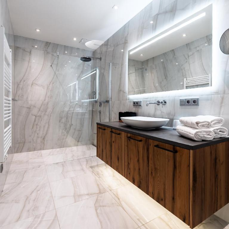 Hotel Vier Jahreszeiten - Suite - 3