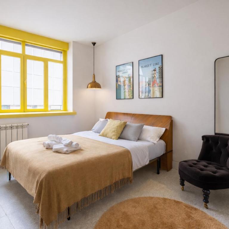 Yellow - Gran Vía Mostenses - One-Bedroom Apartment - 8