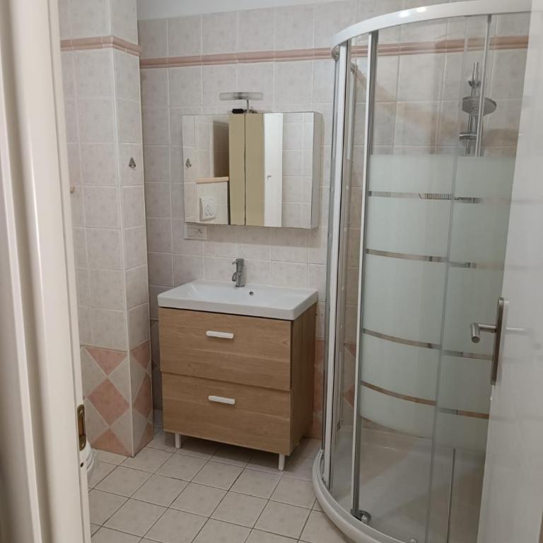 Proche de Monaco appartement devant piscine - Appartement 1 Chambre - 5