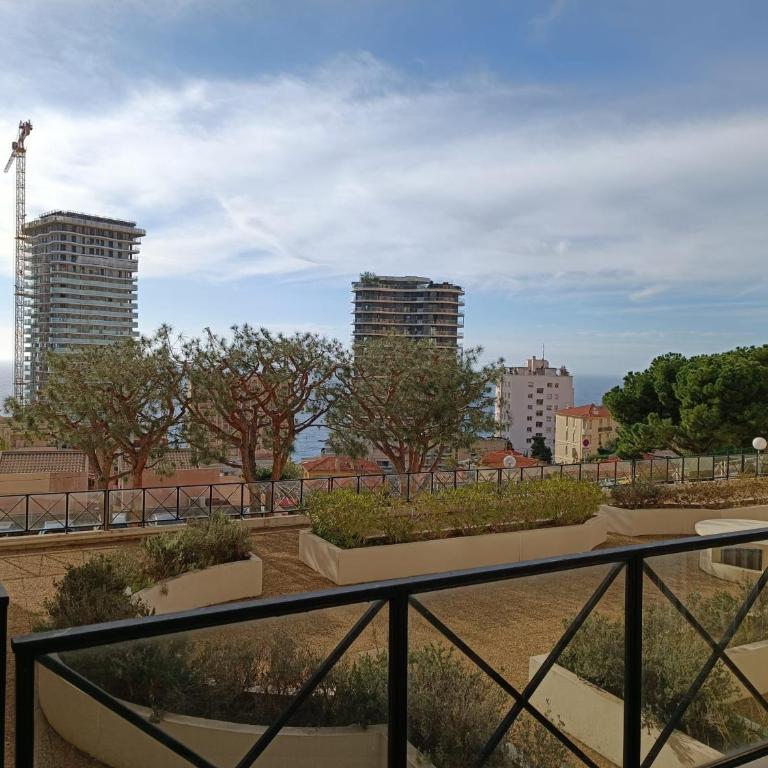 Proche de Monaco appartement devant piscine - Appartement 1 Chambre - 11