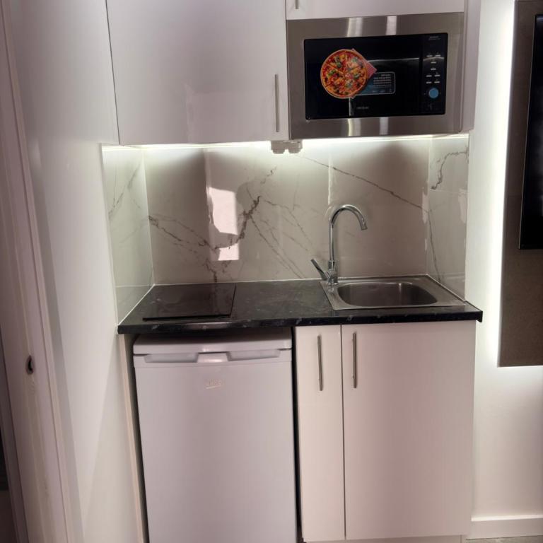 Premium apartment 50 steps from the beach - Apartamento de 1 dormitorio - 7