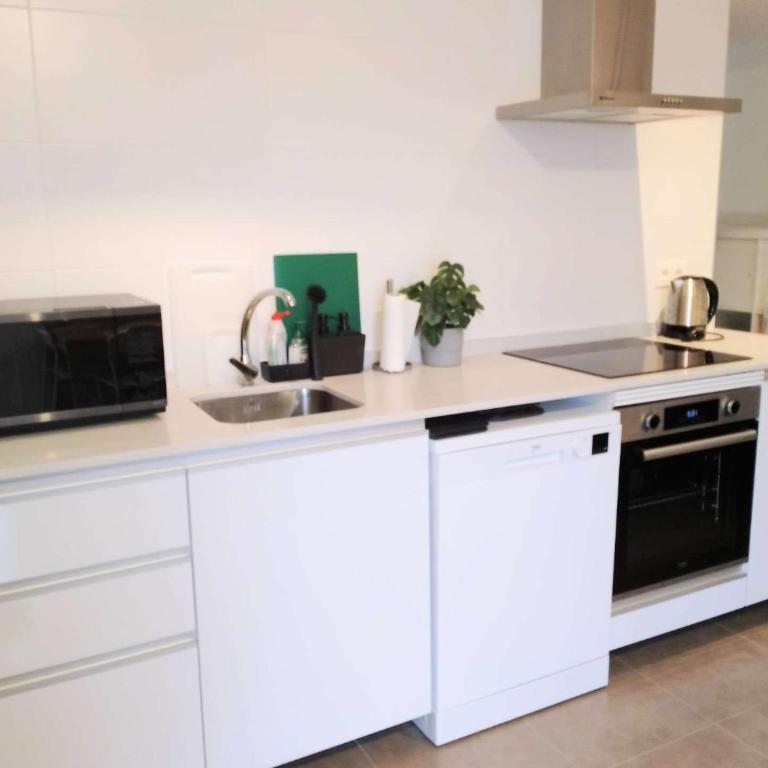 3-Sypialniowy Apartament Premium - Basen - 5 min do plaży autem - Three-Bedroom Apartment - 20