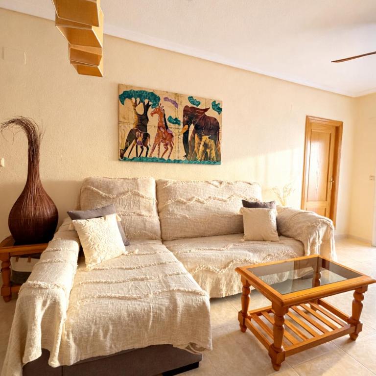 Apartamento familiar 3 habitaciones con piscina y parking - Playa a 5 min a pie - Aeropuerto Alicante a 10 min - Apartamento de 3 dormitorios - 3